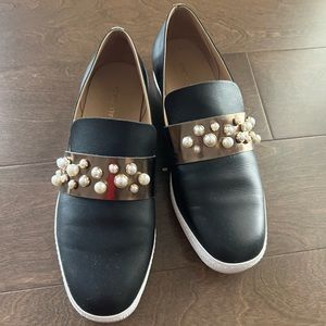 ALL BLACK leather loafers/flats